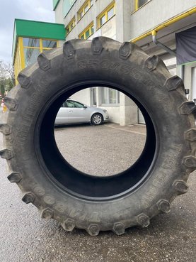 Trelleborg 650/65R42 TM 800 41913680 © GM Bilder
