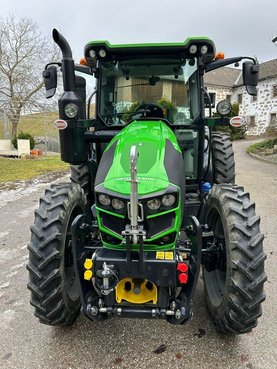 Diverse Traktor Deutz 5105 51989871 © GM Bilder