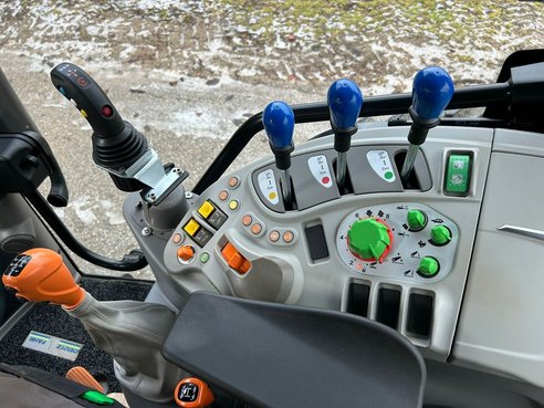 Diverse Traktor Deutz 5105 51989874 © GM Bilder