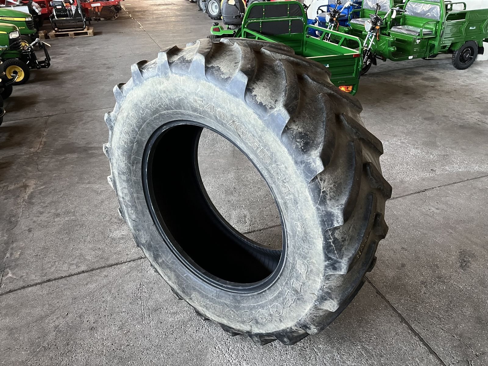 Firestone R9000 55357220 © GM Bilder