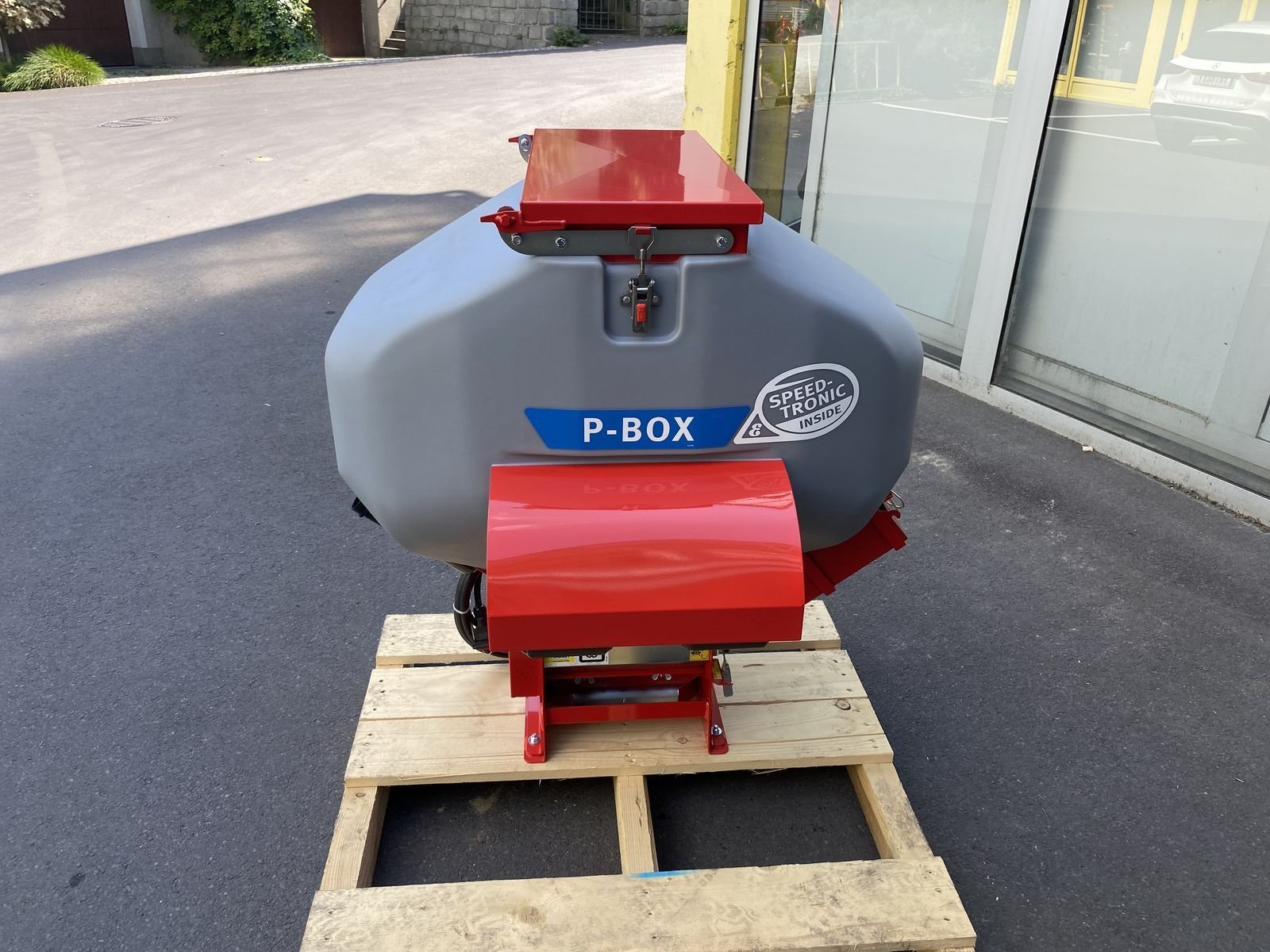 Einböck Pneumatisches Sägerät P-BOX-STI 72241970 © GM Bilder