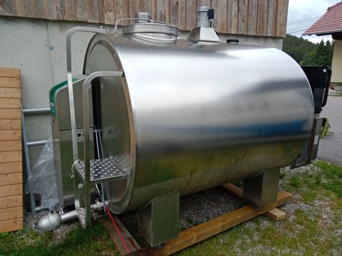 GEA MILCHTANK 74972341 © GM Bilder