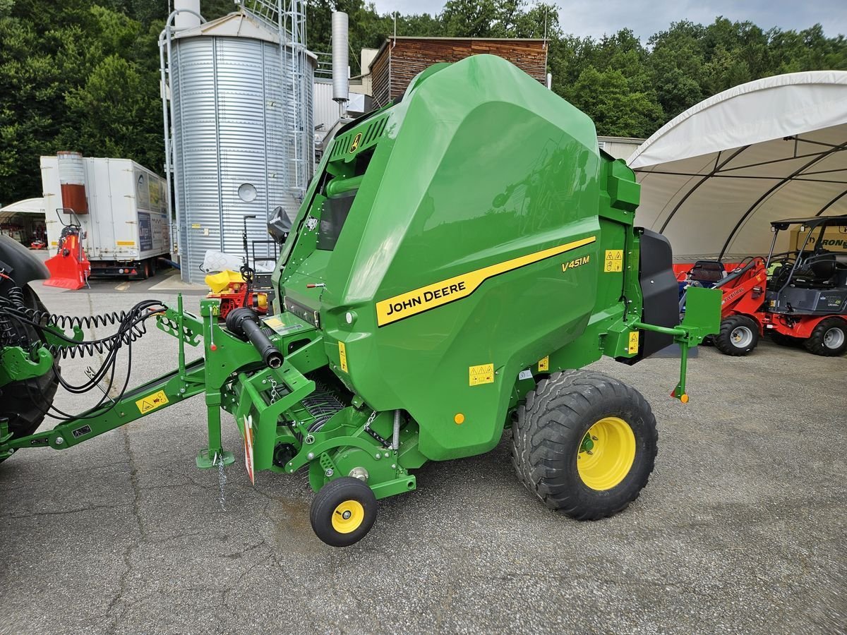 John Deere V451M 43619670 © GM Bilder
