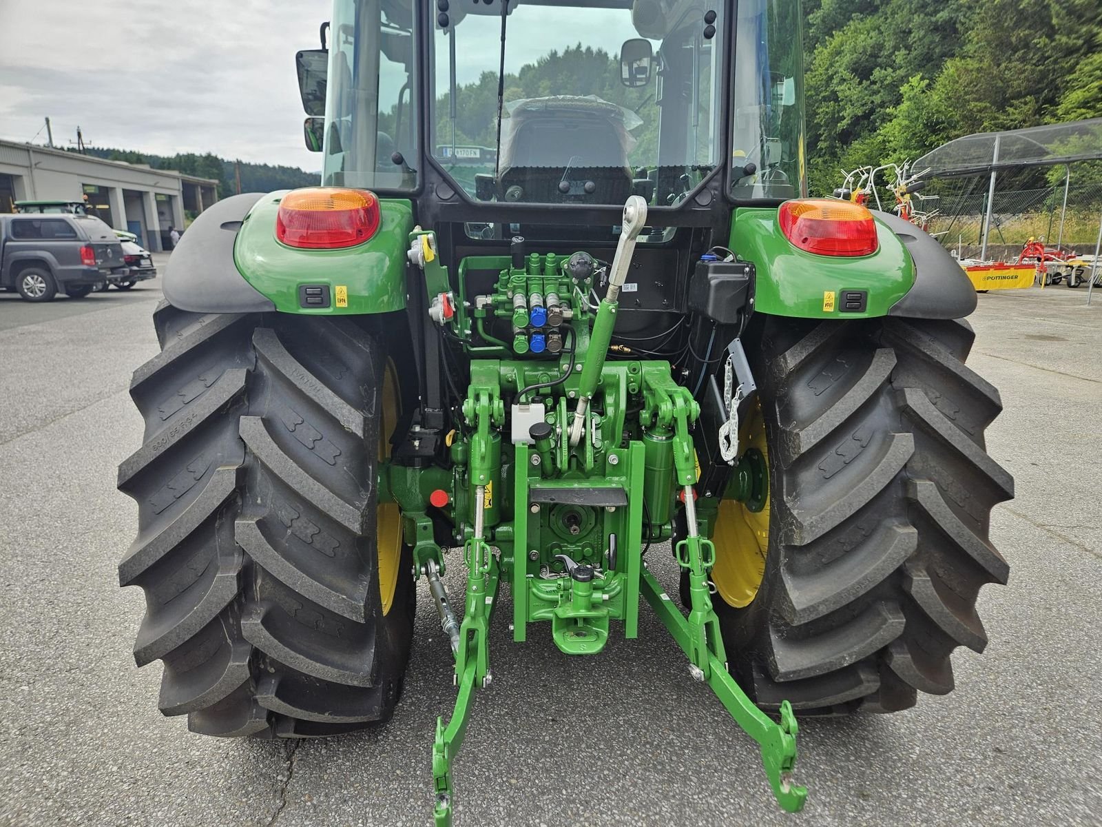 John Deere 5095M PowrQuad Plus 58290935 © GM Bilder