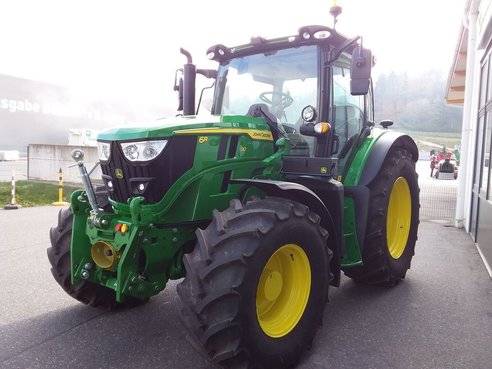 John Deere 6110R 47108670 © GM Bilder