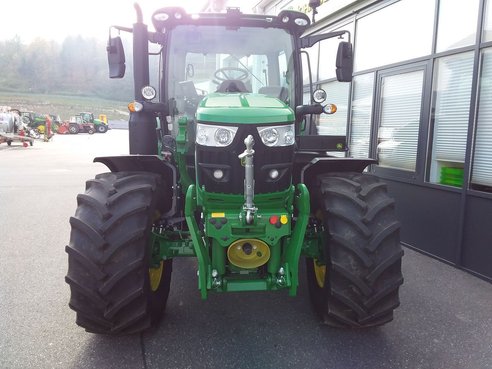 John Deere 6110R 47108672 © GM Bilder