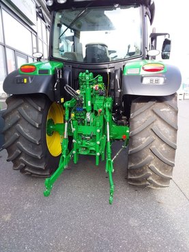 John Deere 6110R 47108674 © GM Bilder