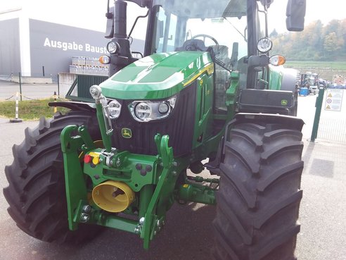 John Deere 6M105 AUTOPOWR 64925603 © GM Bilder