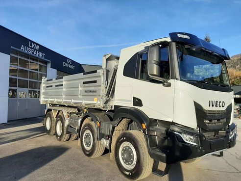 Diverse Iveco AT360X48Z mit Meiller Kipper 40834102 © GM Bilder