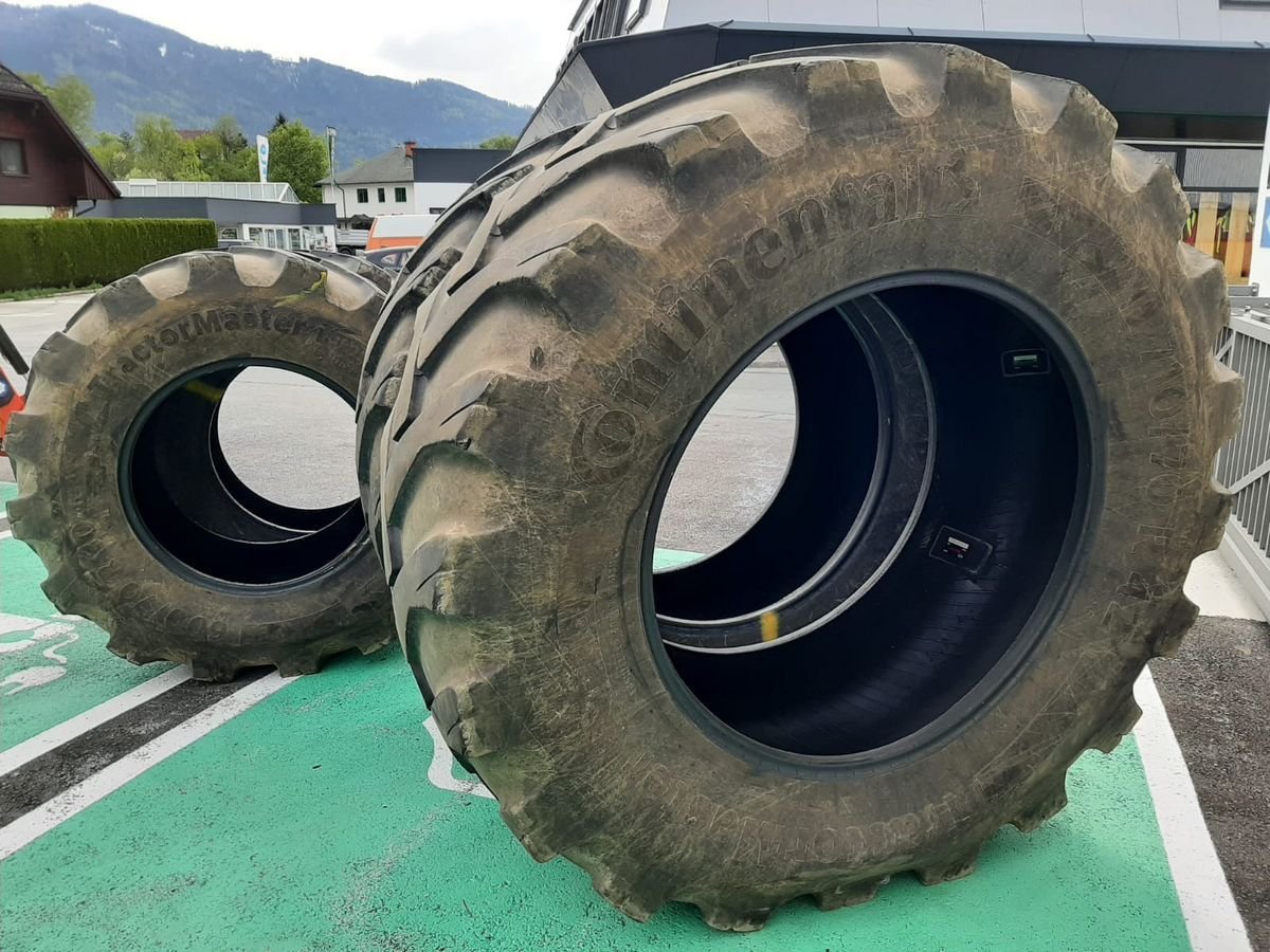 Continental TractorMaster 600/70 R30 + 710/70 R42 42270120 © GM Bilder
