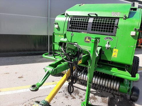 John Deere 623 MultiCrop 42715211 © GM Bilder