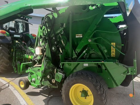 John Deere V451 R 43975424 © GM Bilder