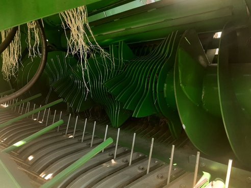 John Deere V451 R 43975427 © GM Bilder
