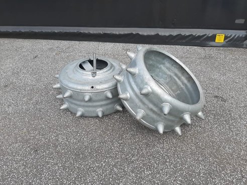 Aebi Stöckl Stachelwalzen Aebi STW 129 BH65 44817562 © GM Bilder