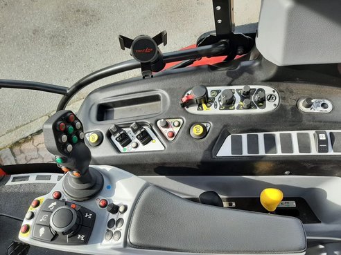 Lindner Lintrac 100 (Stufe V) 457773710 © GM Bilder
