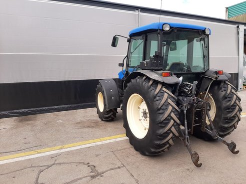 New Holland TN-D 75 A 49781281 © GM Bilder
