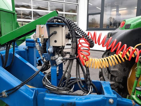 GÃ¶weil McHale F550 Presse mit Göweil 5040G Wickler 560648911 © GM Bilder