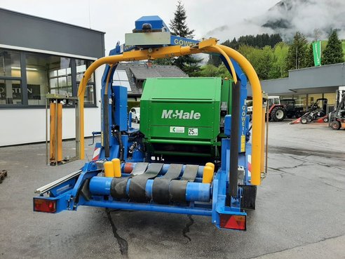 GÃ¶weil McHale F550 Presse mit Göweil 5040G Wickler 56064892 © GM Bilder