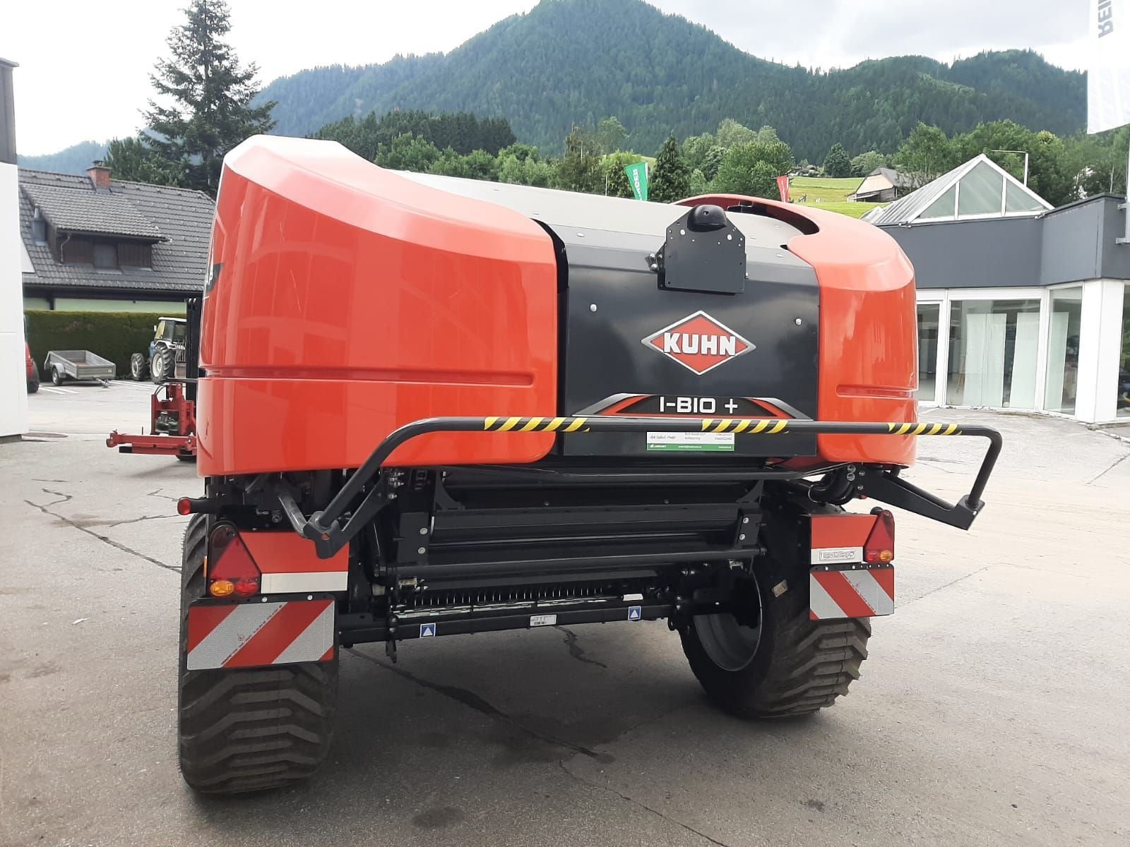 Kuhn i-Bio+ OC14 58067405 © GM Bilder