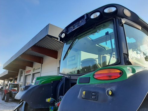 John Deere 6130R 65151028 © GM Bilder