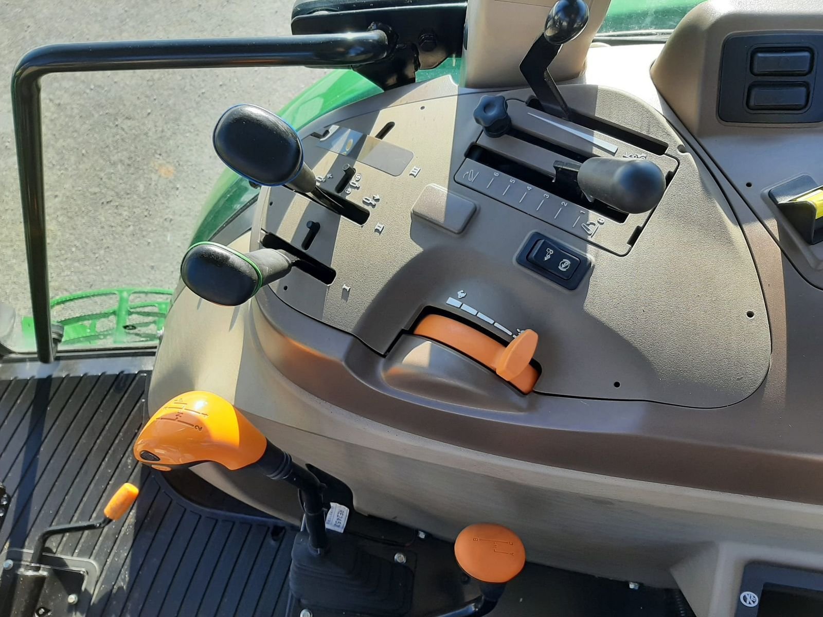 John Deere 5075E (Stage V) 667926114 © GM Bilder