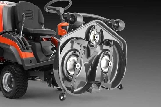 Husqvarna Rider RC320TS AWD incl 112cm Mähdeck 42315836 © GM Bilder