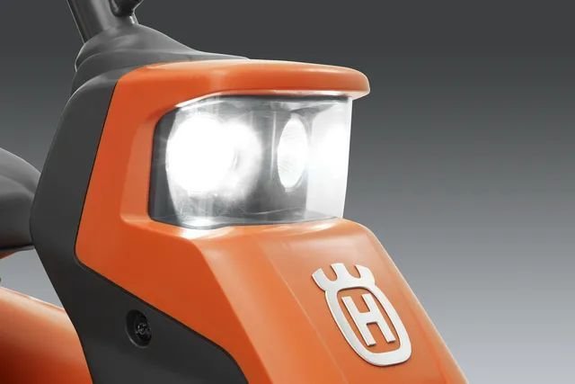 Husqvarna  Rider R 216 T AWD 44745077 © GM Bilder
