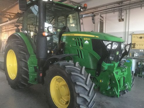 John Deere 6130R 51866540 © GM Bilder