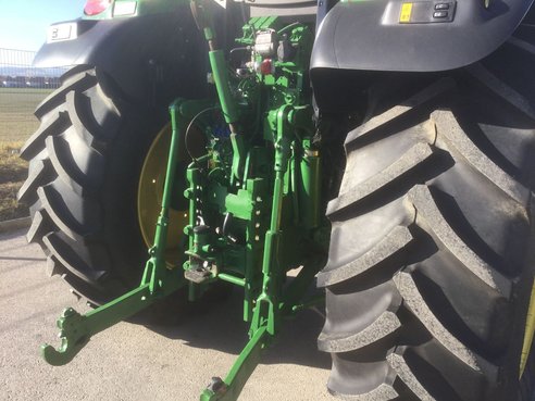 John Deere 6130R 518665413 © GM Bilder