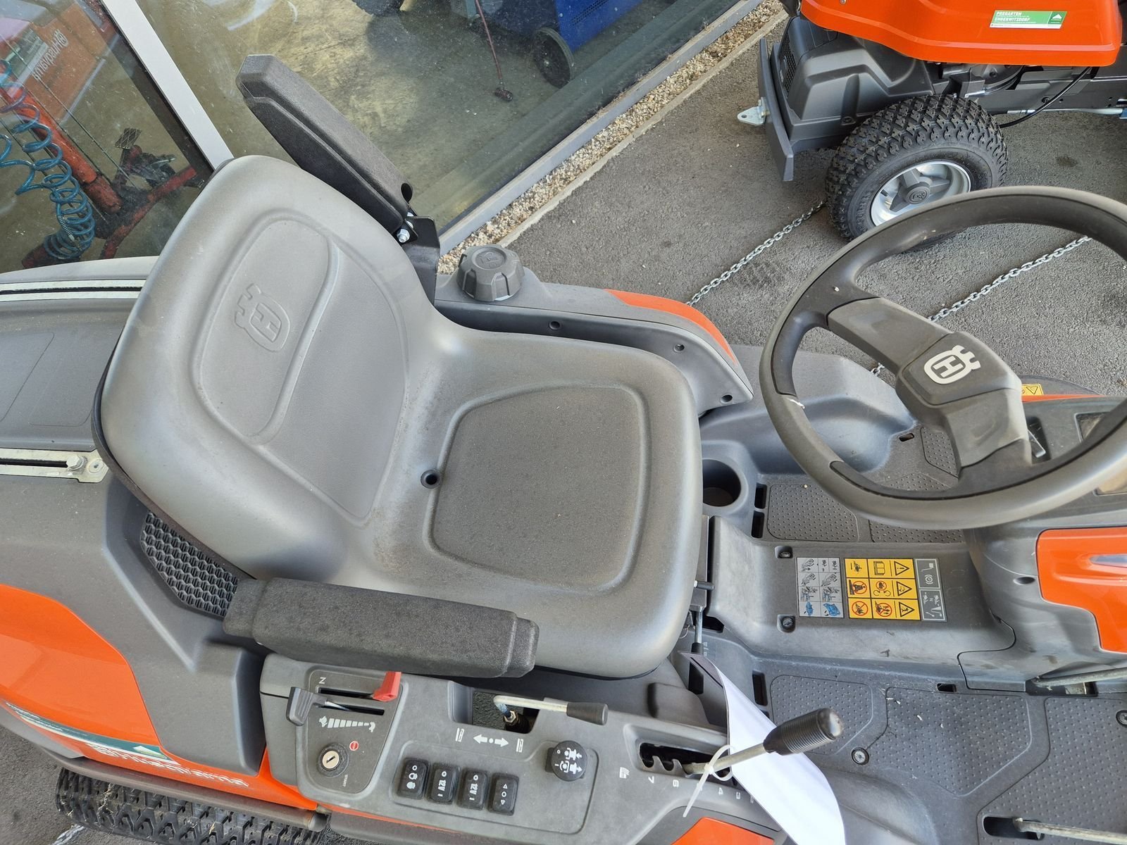 Husqvarna R 420 TsX AWD 54554457 © GM Bilder
