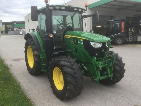 John Deere 6110R 57507290 © GM Bilder