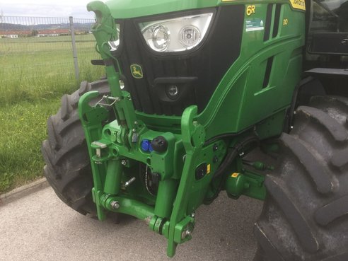 John Deere 6110R 57507293 © GM Bilder