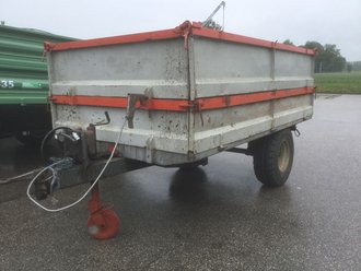 [4372-74831290.jpg]