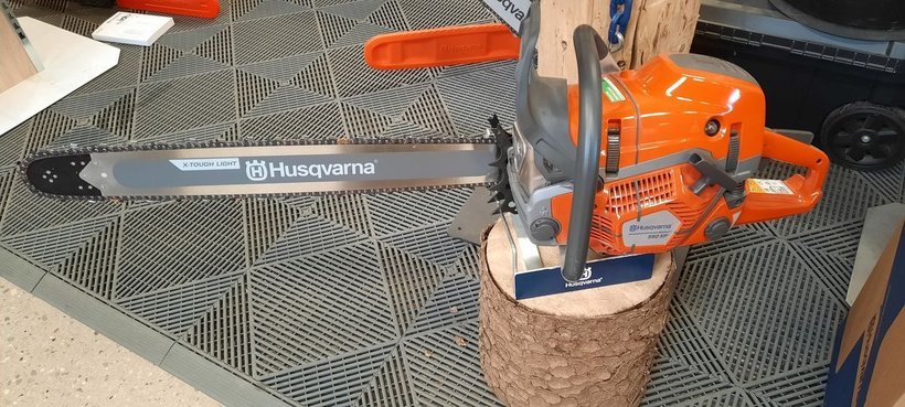 Husqvarna 592XP mit 70cm Schwert 800002830 © GM Bilder
