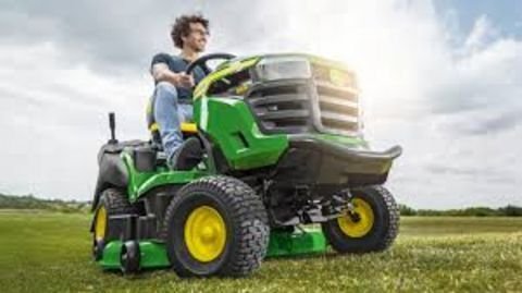John Deere X 167 R 800014511 © GM Bilder