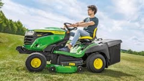 John Deere X 167 R 800014517 © GM Bilder
