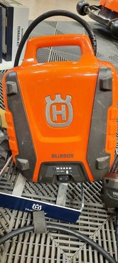 Husqvarna Rückentragbarer Akku BLi 950X 800018051 © GM Bilder