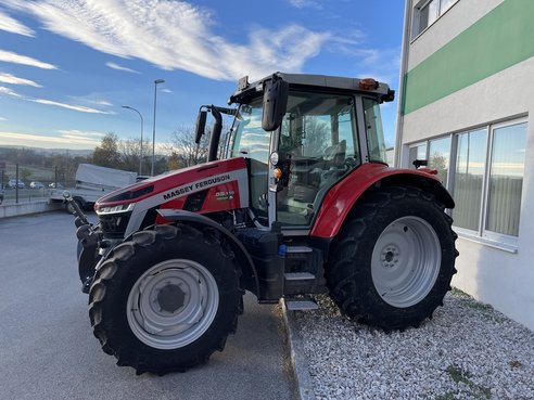 Massey Ferguson MF 5S.115 Dyna-6 Exclusive 39454770 © GM Bilder