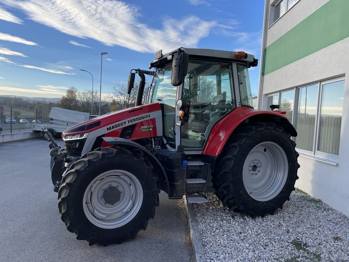 Massey Ferguson MF 5S.115 Dyna-6 Exclusive 39454770 © GM Bilder