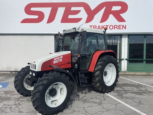 Steyr 9078 M A Komfort 42340570 © GM Bilder