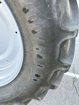 MASSEY FERGUSON MF 5S.145 Dyna-6 Exclusive 67575404 © GM Bilder