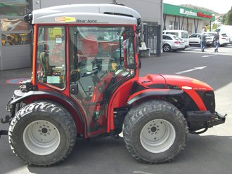 [7478-54722040.jpg]
