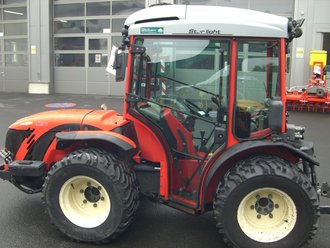 [7478-57054260.jpg]