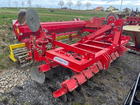 PÃ¶ttinger Pöttinger Terradisc 3000 41227324 © GM Bilder