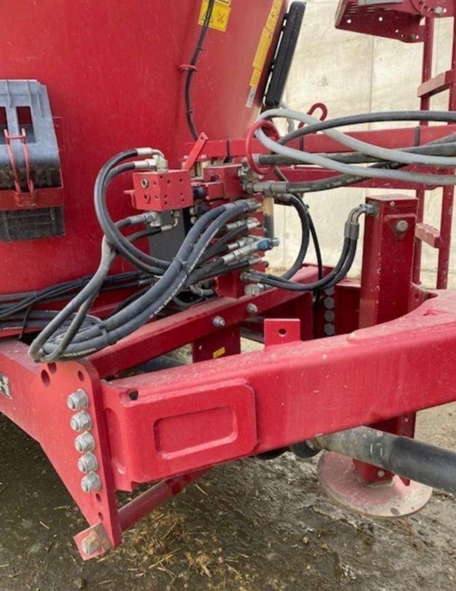 Diverse V-Mix Fill Plus 10H-1S LS 48373182 © GM Bilder