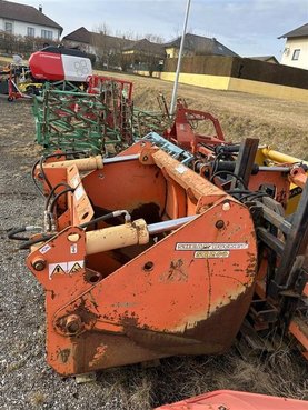 Diverse Siloschaufel Shear Bucket SB200 53082700 © GM Bilder