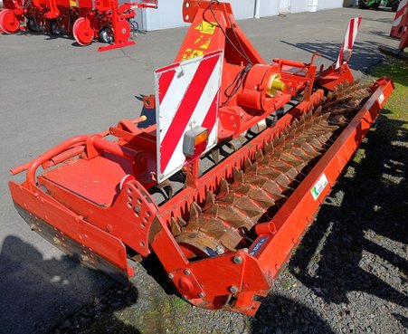 Kuhn HRB 302 D-A 55549583 © GM Bilder