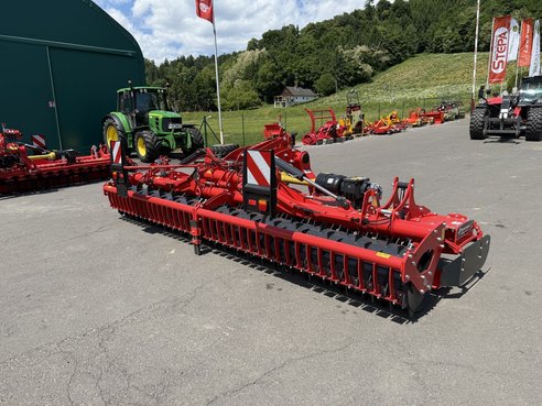 Kverneland Rotago 4050 F 56915792 © GM Bilder