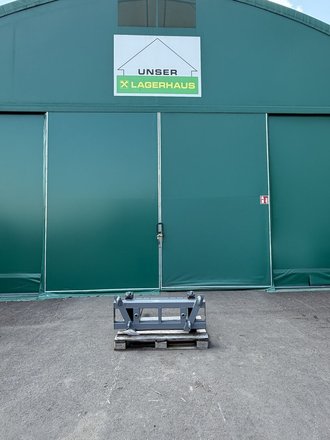 [8143-72169950.jpg]
