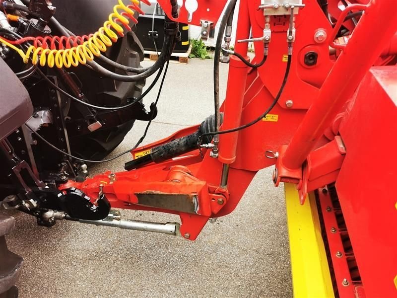 PÃ¶ttinger Jumbo 7210L Combiline 39983223 © GM Bilder